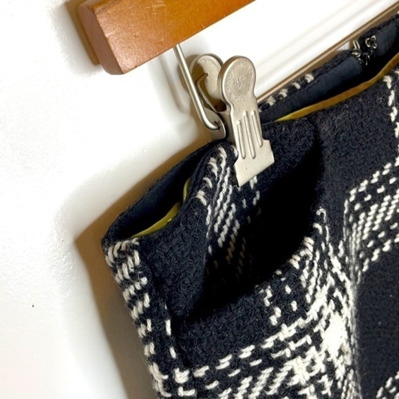 GAP | Women’s Black & White Back Quarter Zip Checkered Casual Skirt Size 0. - Picture 5 of 7